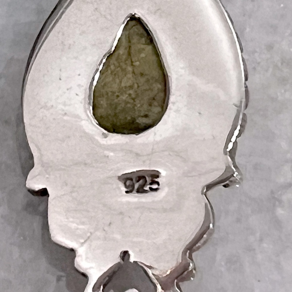 Tasmanian Stichtite Sterling Silver Drop Earring - Picture 9 of 10